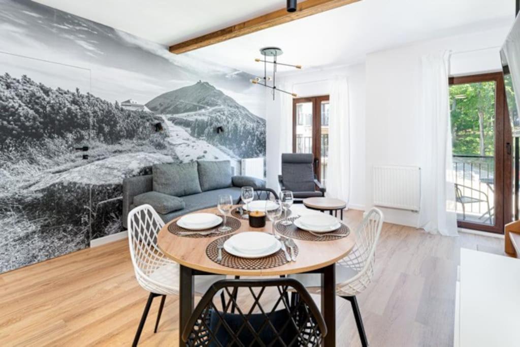 Apartament Dwa Pieterka W Szklarskiej Шклярска Поремба Екстериор снимка